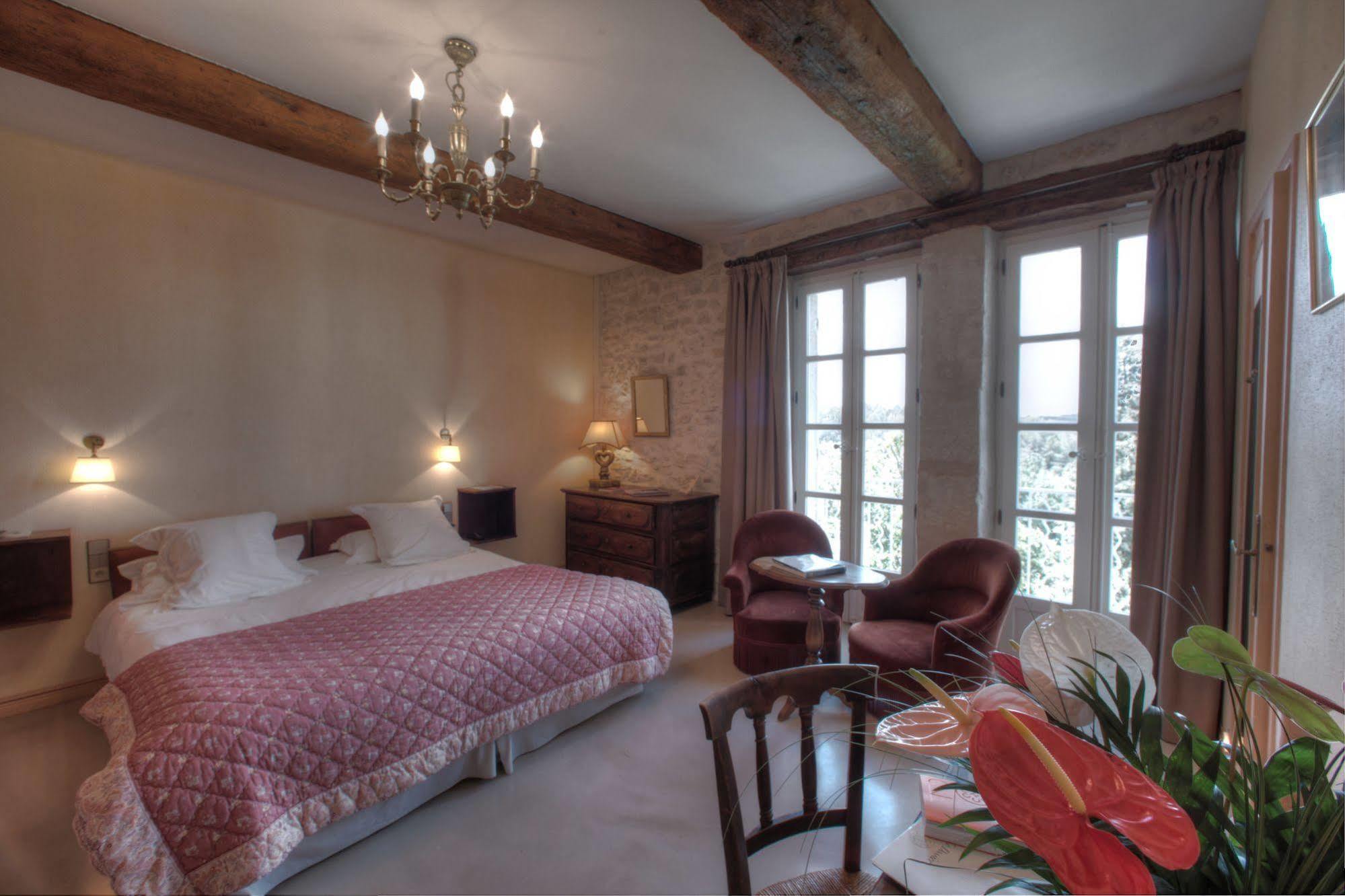 Auberge De Noves Domaine Du Deves Eksteriør bilde